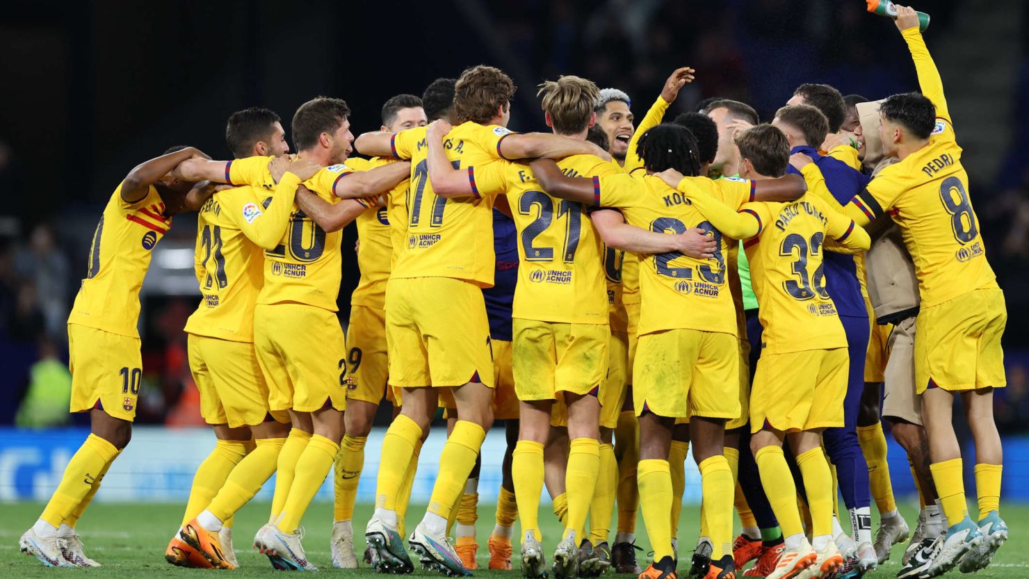 他不仅仅是 他不仅仅是